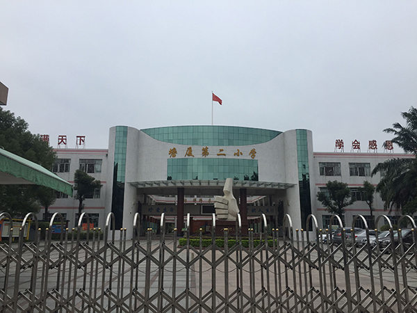 02.jpg